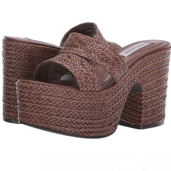 Steve Madden Gianni Woven Platform Sandals - Picture 3 of 11